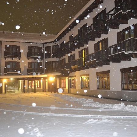 Park Hotel Gran Bosco Oulx Buitenkant foto