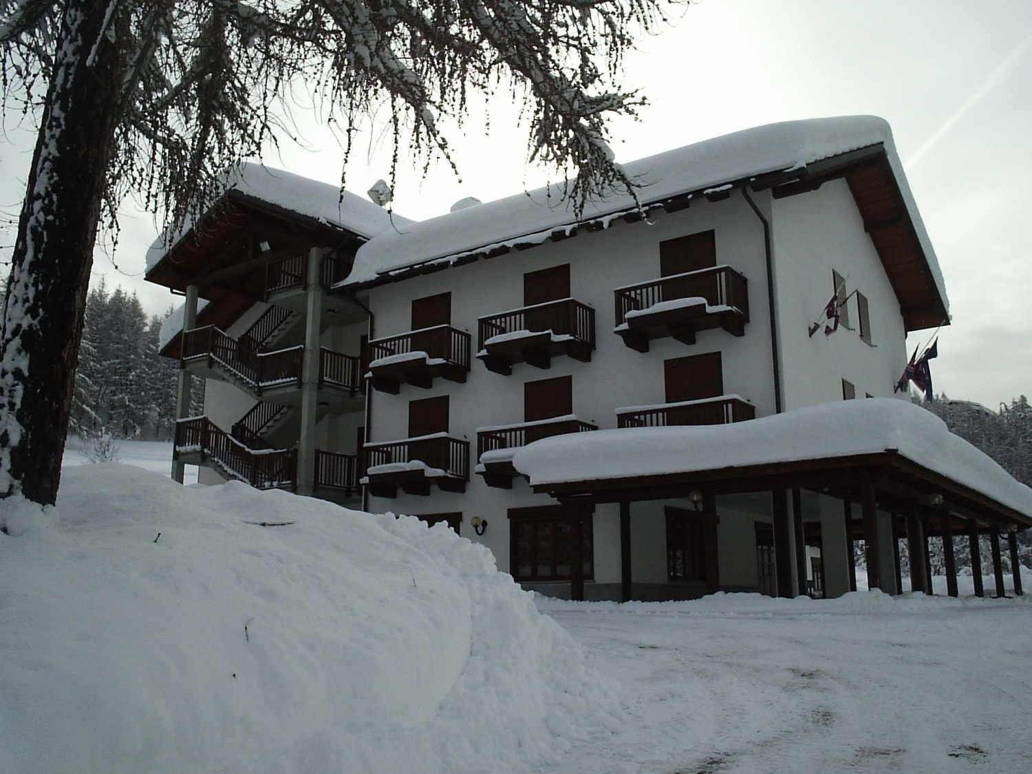 Park Hotel Gran Bosco Oulx Buitenkant foto