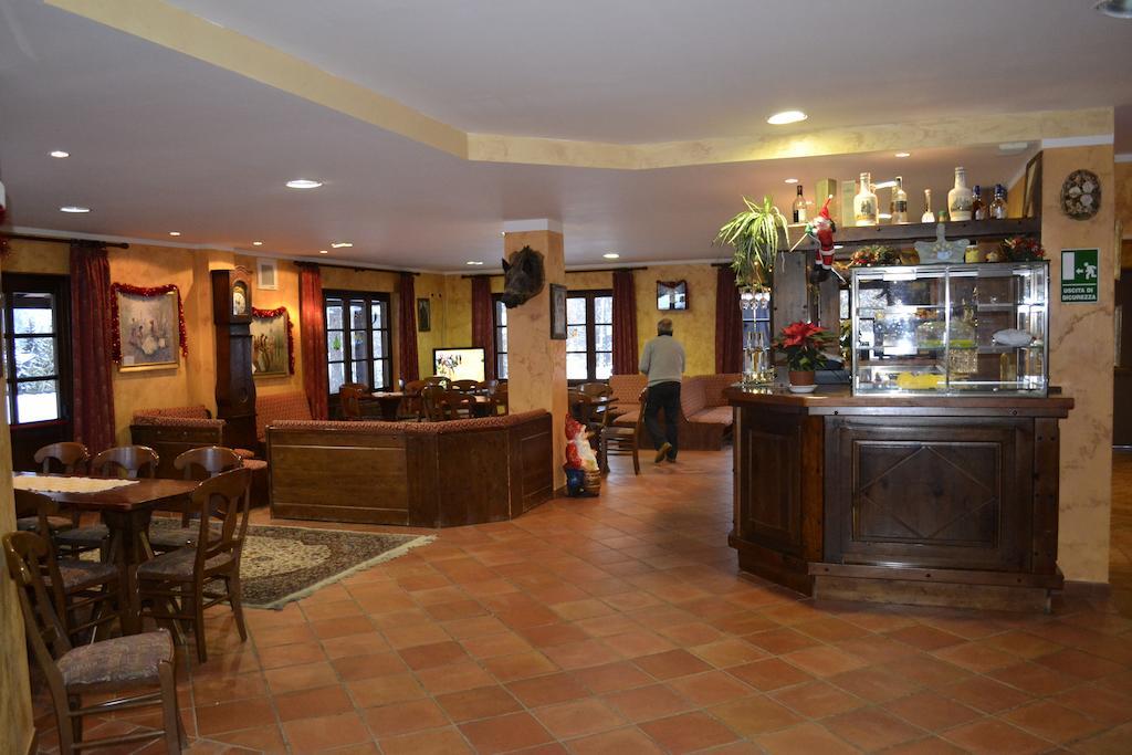 Park Hotel Gran Bosco Oulx Buitenkant foto