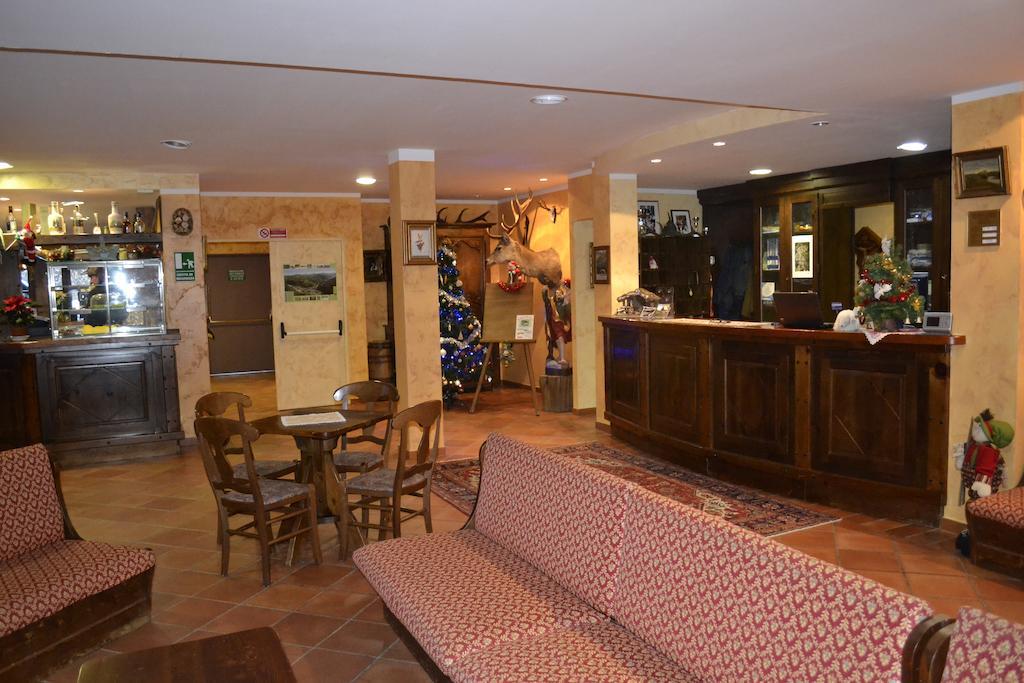 Park Hotel Gran Bosco Oulx Buitenkant foto